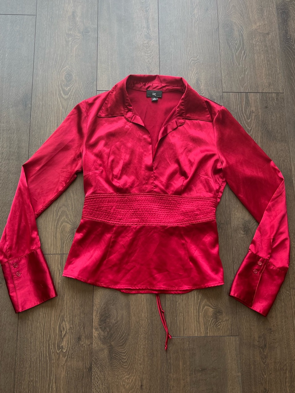 IZ Byer California Satin V-Neck Long Sleeve Blouse